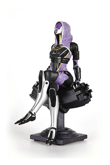 Mass Effect PVC Statue Tali'Zorah nar Rayya Cover